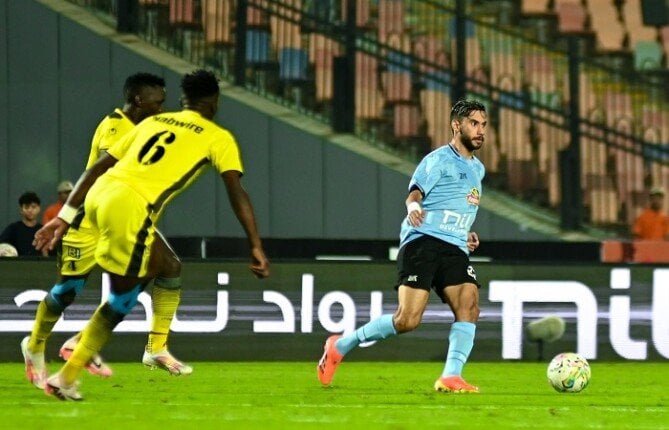 الزمالك يحجز مكانه بمجموعات الكونفدرالية بعد الفوز على الشرطة الكيني بالقاهرة.. فيديو