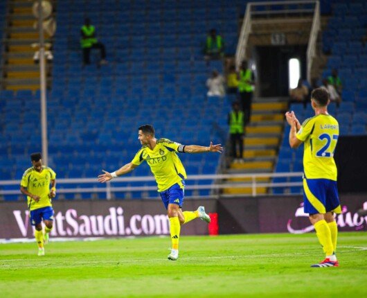 النصر يواجه الأهلي غدًا في كلاسيكو مرتقب بالدوري السعودي