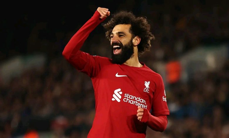 محمد صلاح بين البقاء في ليفربول وإغراءات العروض الكبرى