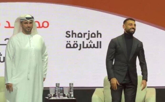 محمد صلاح يتحدث عن مسيرته الكروية في معرض الشارقة الدولي للكتاب