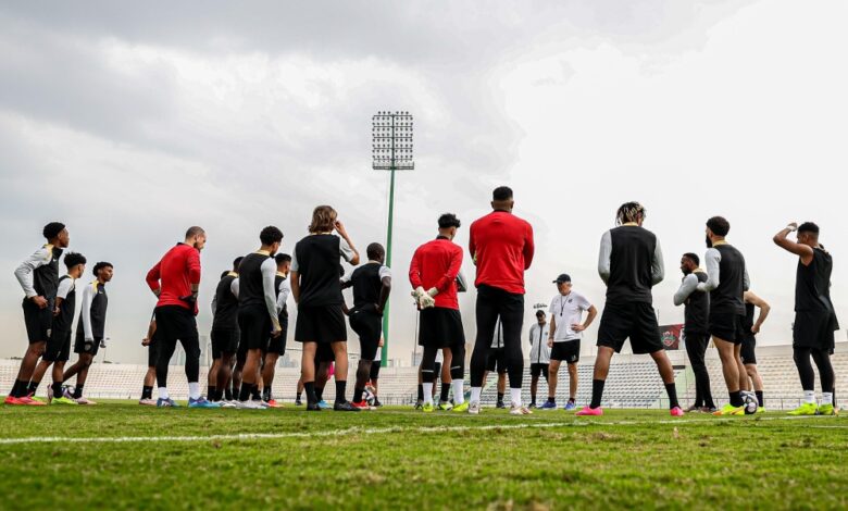 ثنائي الاتحاد الأجنبي يغيب عن ودية النصر العماني