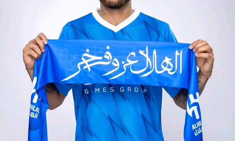 رغم غيابه للإصابة نيمار يتوقع تتويج الهلال بالدوري السعودي