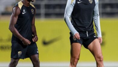 موقف كريم بنزيما وموسي ديابي من المشاركة في مباراة الاتحاد والهلال ـ عاجل 